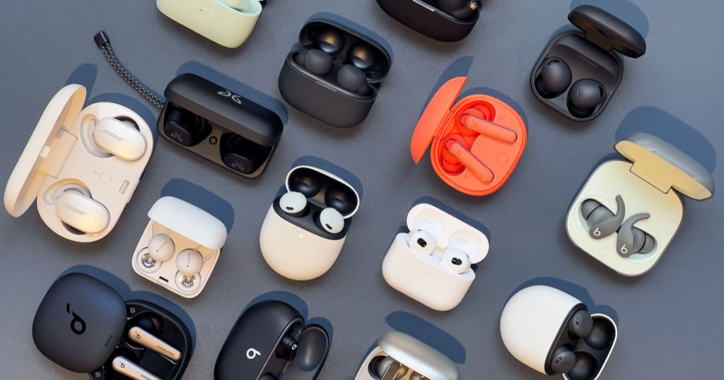 Wireless Earbuds with Charging Cases（1）